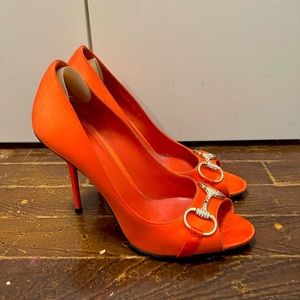 Gucci horsebit orange heels peep toe sparkly size 10 40